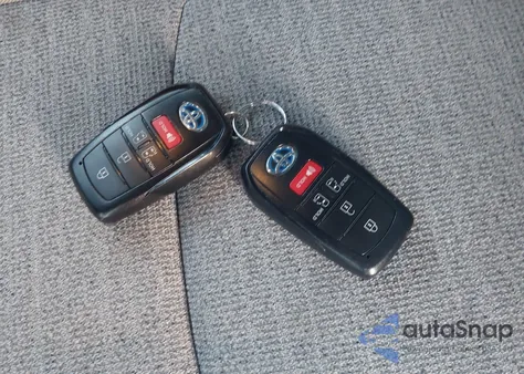 2023 Toyota Sienna Le из США, поврежденный, VIN 5TDKRKEC7PS140230